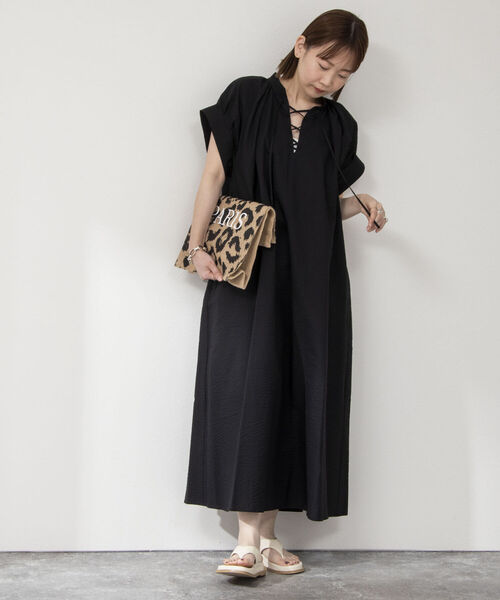 NOLLEY’S（ノーリーズ）の「◇【WEB限定】ミラクルウエーブレースアップワンピース（ワンピース・レディース・サーモンピンク/ホワイト系その他4/ブラック・FREE）」の12枚目の写真