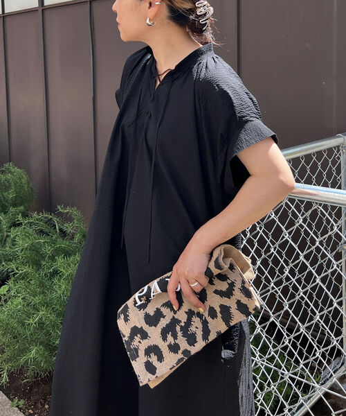 NOLLEY’S（ノーリーズ）の「◇【WEB限定】ミラクルウエーブレースアップワンピース（ワンピース・レディース・サーモンピンク/ホワイト系その他4/ブラック・FREE）」の22枚目の写真