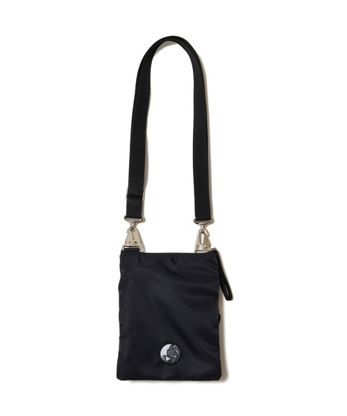 UNDERCOVER（アンダーカバー）の「UC1C9B06（ボディバッグ/ウエストポーチ・メンズ・ブラック/ホワイト・FREE）」の8枚目の写真