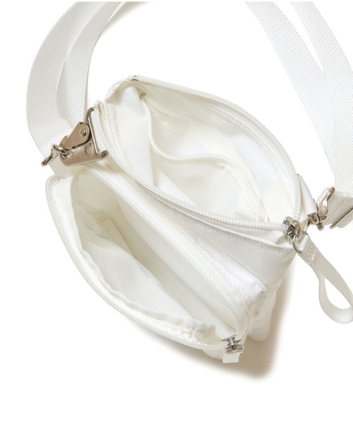 UNDERCOVER（アンダーカバー）の「UC1C9B06（ボディバッグ/ウエストポーチ・メンズ・ブラック/ホワイト・FREE）」の3枚目の写真