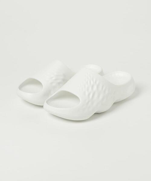NEW BALANCE(ニューバランス)の「NEW BALANCE Fresh Foam MRSHN(サンダル・レディース・ホワイト・23/24/25)」の2枚目の写真