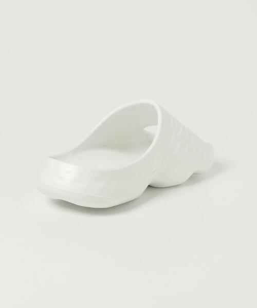 NEW BALANCE(ニューバランス)の「NEW BALANCE Fresh Foam MRSHN(サンダル・レディース・ホワイト・23/24/25)」の4枚目の写真