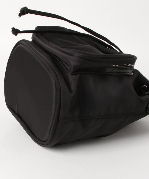 WEGO（ウィゴー）の「WEGO/ナイロン巾着ショルダー（ショルダーバッグ・レディース・ブラック・FREE）」の10枚目の写真