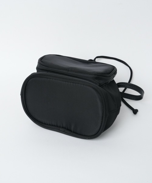 WEGO（ウィゴー）の「WEGO/ナイロン巾着ショルダー（ショルダーバッグ・レディース・ブラック・FREE）」の3枚目の写真