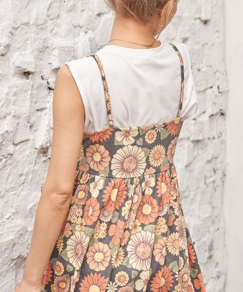 anap mimpi（アナップミンピ）の「レトロフラワー切替キャミワンピース（ワンピース・レディース・ベージュ/ブラック・FREE）」の14枚目の写真