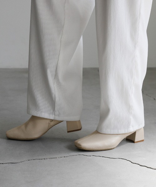 select MOCA（セレクトモカ）の「スクエアサイドジップショートブーツ（ブーツ・レディース・ブラック/アイボリー・SMALL/MEDIUM/LARGE）」の9枚目の写真