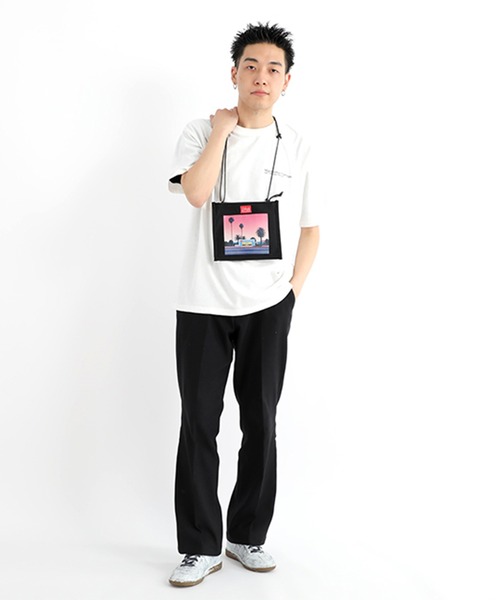 Manhattan Portage(マンハッタンポーテージ)の「Bric Sacoche Bag Canvas Lite HIROSHI NAGAI(クラッチバッグ・メンズ・ブラック/ナチュラル・FREE)」の6枚目の写真