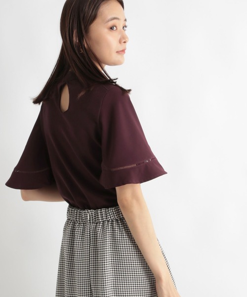 Andemiu（アンデミュウ）の「イソザイフレアスリーブニット