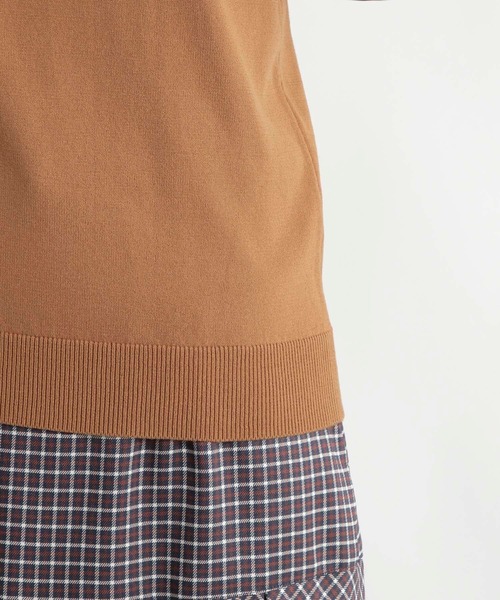 Andemiu（アンデミュウ）の「イソザイフレアスリーブニット973663（ニット/セーター・レディース・ブラック/アイボリー/ボルドー/キャメル・FREE）」の20枚目の写真