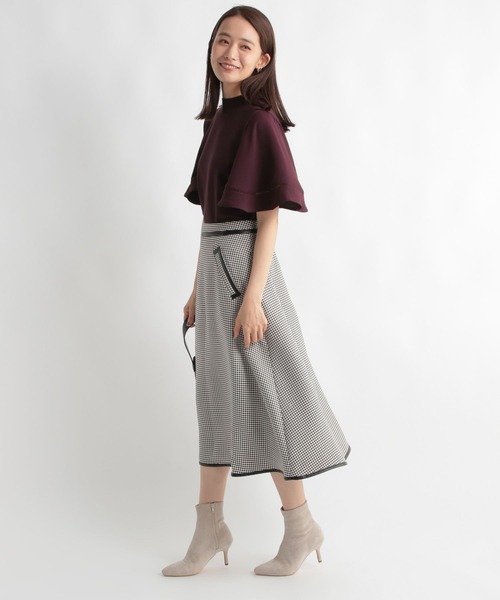 Andemiu（アンデミュウ）の「イソザイフレアスリーブニット