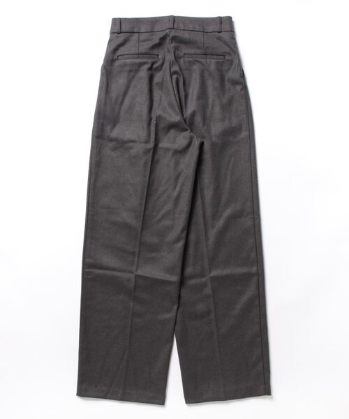 muguet(ミュゲ)の「relax colour tack slacks(スラックス・レディース・グレー・FREE)」の2枚目の写真