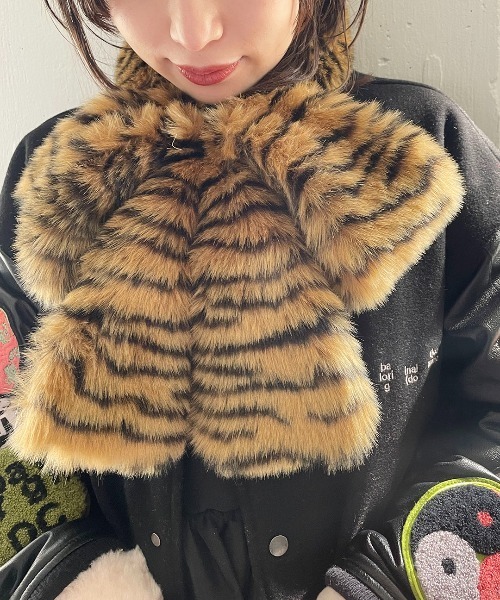 Casselini（キャセリーニ）の「Casselini(キャセリーニ)リボンティペット（マフラー・レディース・モカ/ホワイト/ブラウン/ブルー/ブラック/ベージュ/グレー/レオパード/ダークブラウン/チャコール/ピンク/アニマル/イエロー/レッド/ネイビー/ミント/オフホワイト・FREE）」の8枚目の写真