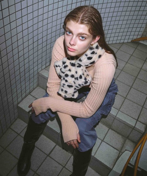 Casselini（キャセリーニ）の「Casselini(キャセリーニ)リボンティペット（マフラー・レディース・モカ/ホワイト/ブラウン/ブルー/ブラック/ベージュ/グレー/レオパード/ダークブラウン/チャコール/ピンク/アニマル/イエロー/レッド/ネイビー/ミント/オフホワイト・FREE）」の18枚目の写真