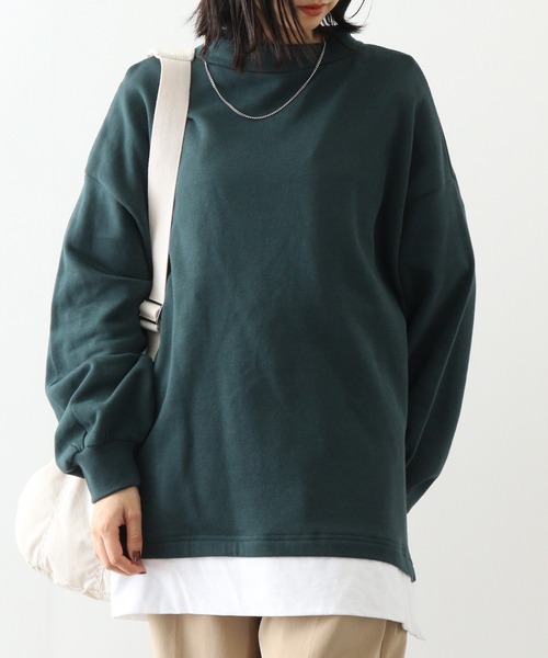 atONE(アットワン)の「atONE 裏起毛レイヤード風ハイネックトレーナー(スウェット・レディース・ダークグリーン/ブラック/オートミール/杢グレー・LL~3L/4L~5L/M~L)」の4枚目の写真