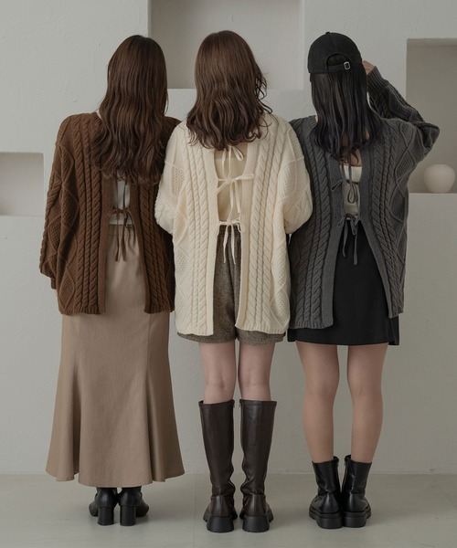 Ambre Neige（アンブルネージュ）の「【前後２WAY】2wayケーブルリボンニットカーディガン／WEB/EC限定商品（カーディガン/ボレロ・レディース・チャコールグレー/アイボリー/ダークブラウン・FREE）」の22枚目の写真