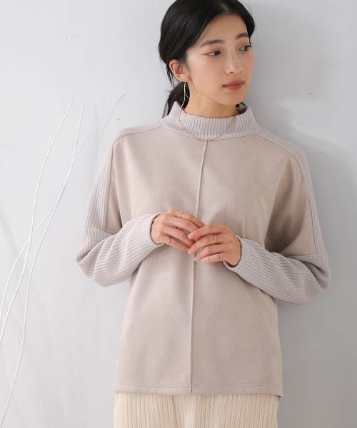 Bou Jeloud(ブージュルード)の「スエードリブドルマンプルオーバー(Tシャツ/カットソー・レディース・グレイッシュベージュ/ネイビー/モカ・FREE)」の22枚目の写真