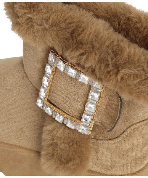 CHILLE(チル)の「スクエアビジュームートンブーツ(ブーツ・レディース・ブラック/ベージュ・L/LL/M/S)」の19枚目の写真