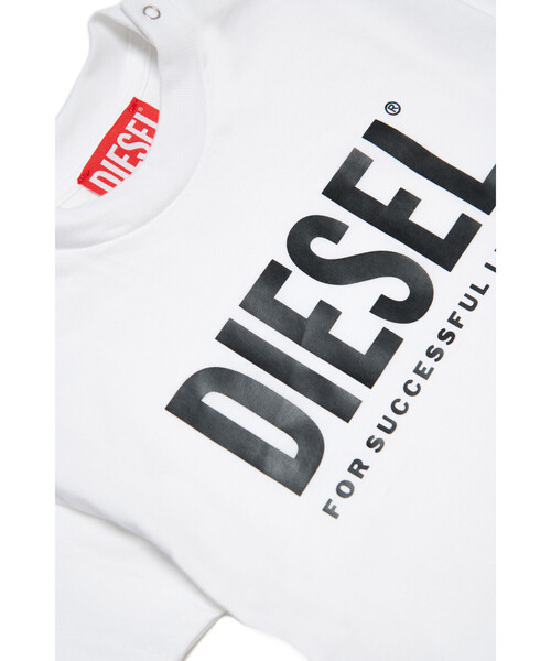 DIESEL(ディーゼル)の「ベビー Tシャツ TGIUB(Tシャツ/カットソー・キッズ・ホワイト/レッド・18M/24M/12M/36M)」の3枚目の写真