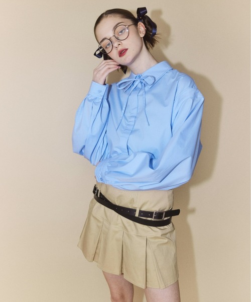 Candy Stripper(キャンディストリッパー)の「CROSS BELTED MINI スカート(スカート・レディース・ベージュ/ライトブルー/ブラック・2)」の7枚目の写真