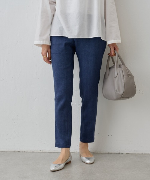 BEARDSLEY（ビアズリー）の「デニム風リネンスリムタックパンツ