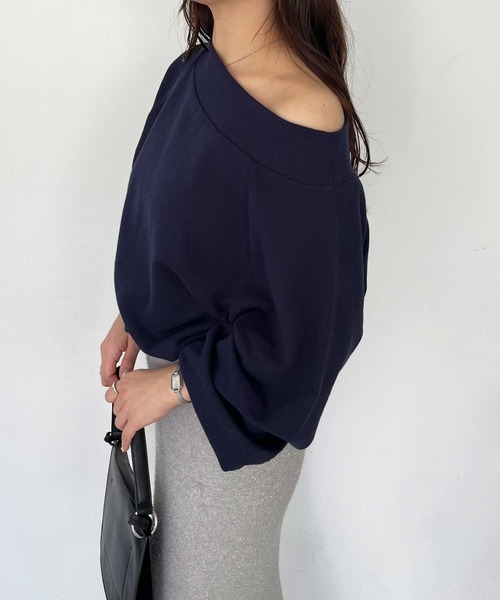 nelliy.(ネルリー)の「【新色追加/6色展開】ボリュームスリーブオフショルダ―スウェットトップス(スウェット・レディース・ブラック/杢グレー/ピンク/アイボリー/ネイビー/チャコールグレー・MEDIUM/LARGE)」の13枚目の写真