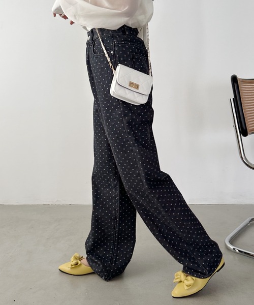 CLEA（クレア）の「ドットワイドデニムパンツ（デニムパンツ・レディース・ブラック/ブルー・M）」の8枚目の写真