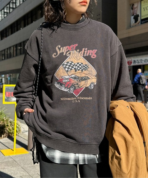 CPCM（シーピーシーエム）の「パウダー加工スウェットプルオーバー（スウェット・メンズ・ブラック/ブラック系その他2/ブラック系その他/ブラック系その他3・MEDIUM/LARGE/SMALL）」の21枚目の写真