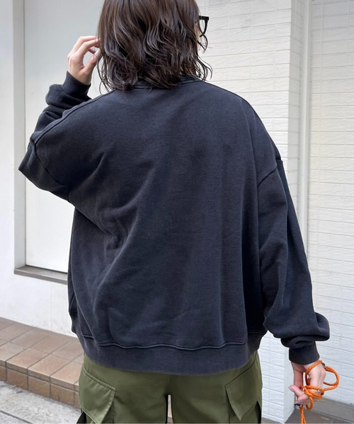 CPCM（シーピーシーエム）の「パウダー加工スウェットプルオーバー（スウェット・メンズ・ブラック/ブラック系その他2/ブラック系その他/ブラック系その他3・MEDIUM/LARGE/SMALL）」の12枚目の写真