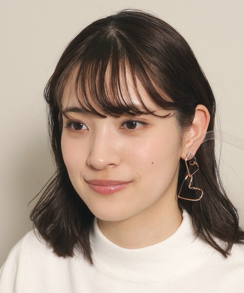 ITS'DEMO(イッツデモ)の「ダブルビッグハートピアス(ピアス(両耳用)・レディース・ピンクゴールド/ゴールド・00)」の7枚目の写真