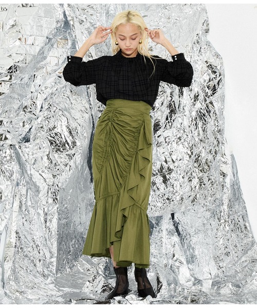 Settimissimo（セッティミッシモ）の「タフタマーメーイド シャーリング フリルスカート ロング（スカート・レディース・ブラック/カーキ・FREE）」の7枚目の写真