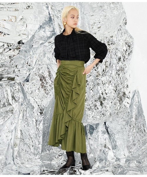 Settimissimo（セッティミッシモ）の「タフタマーメーイド シャーリング フリルスカート ロング（スカート・レディース・ブラック/カーキ・FREE）」の4枚目の写真