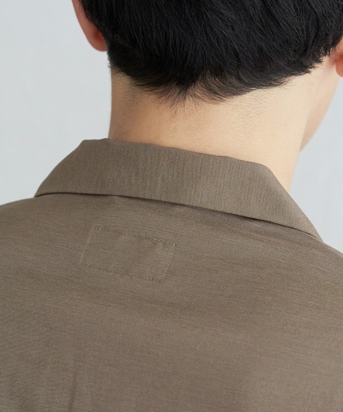 ikka(イッカ)の「バイカラーオープンカラーシャツ(シャツ/ブラウス・メンズ・ベージュ/ブラック/ブルー/グリーン・XL/L/M/S)」の17枚目の写真