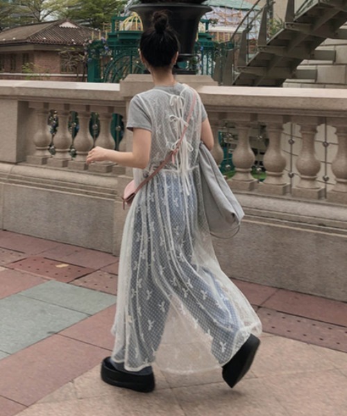 GEMEDA(ジェメダ)の「リボンチュールワンピース(ワンピース・レディース・ホワイト/ブラック・M)」の13枚目の写真