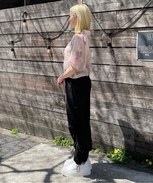 one way（ワンウェイ）の「サイドリボンカーゴパンツ（カーゴパンツ・レディース・ホワイト/ブルー/ブラック/ピンク/ベージュ・FREE）」の18枚目の写真