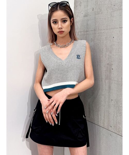 GYDA（ジェイダ）の「カーゴポケットスカートライクショートパンツ（カーゴパンツ・レディース・ブラック/アイボリー・FREE）」の5枚目の写真