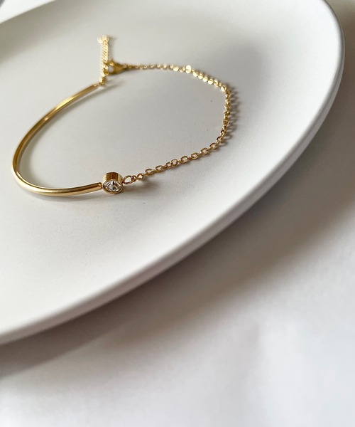 PARKS TOKYO SELECT（パークストウキョウセレクト）の「金属アレルギー対応 サージカルステンレス/316L 一粒ラウンドストーン付ブレスレット（ブレスレット・レディース・ゴールド/シルバー・FREE）」の2枚目の写真