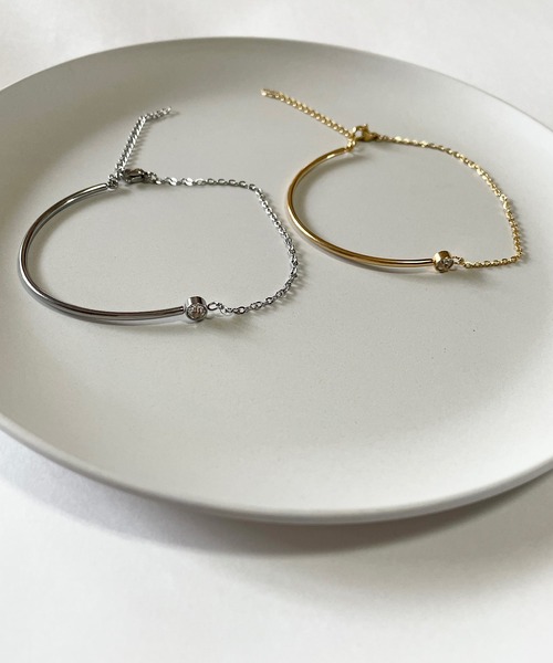 PARKS TOKYO SELECT（パークストウキョウセレクト）の「金属アレルギー対応 サージカルステンレス/316L 一粒ラウンドストーン付ブレスレット（ブレスレット・レディース・ゴールド/シルバー・FREE）」の4枚目の写真