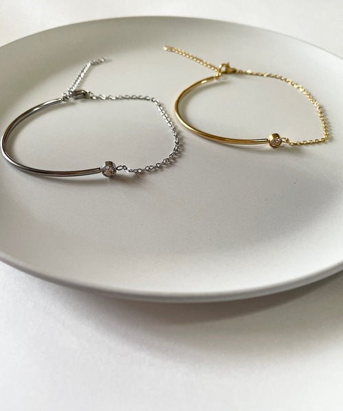 PARKS TOKYO SELECT（パークストウキョウセレクト）の「金属アレルギー対応 サージカルステンレス/316L 一粒ラウンドストーン付ブレスレット（ブレスレット・レディース・ゴールド/シルバー・FREE）」の5枚目の写真