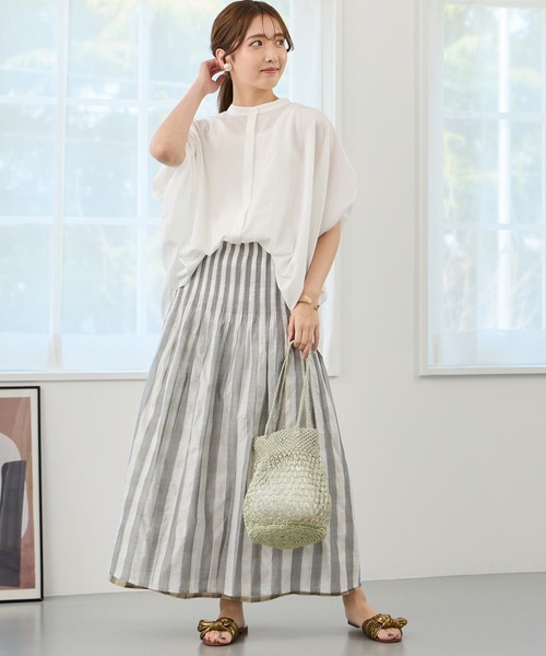 NICOLE white（ニコルホワイト）の「ショルダータック ブラウス/フレンチドレープ（シャツ/ブラウス・レディース・イエロー/ブラック/オフホワイト・FREE）」の6枚目の写真