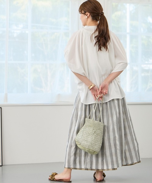 NICOLE white（ニコルホワイト）の「ショルダータック ブラウス/フレンチドレープ（シャツ/ブラウス・レディース・イエロー/ブラック/オフホワイト・FREE）」の7枚目の写真