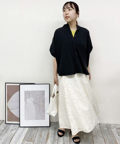 NICOLE white（ニコルホワイト）の「ショルダータック ブラウス/フレンチドレープ（シャツ/ブラウス・レディース・イエロー/ブラック/オフホワイト・FREE）」の9枚目の写真