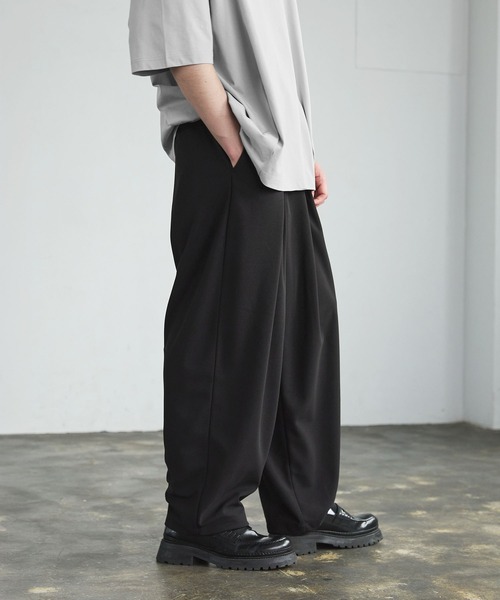 CTHY（シティ）の「ルーズシルエット梨地/サマーツイードドレープバギースラックス（スラックス・メンズ・グレー/ブラック/ブラック系・XL/L/M/S）」の5枚目の写真