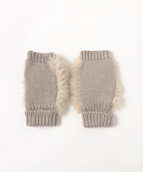 Ray BEAMS（レイビームス）の「フェイクファー アームウォーマー（手袋・レディース・ピンク/ベージュ・ONE SIZE）」の6枚目の写真