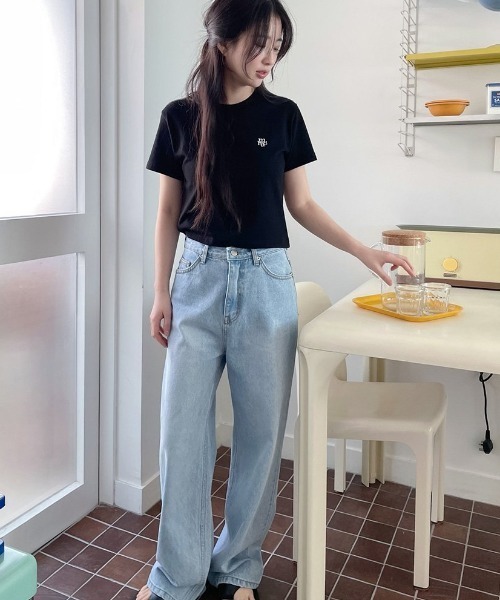 A'GEM/9 × .kom『muah muah/ムーアムーア』STITCH LOGO CROP