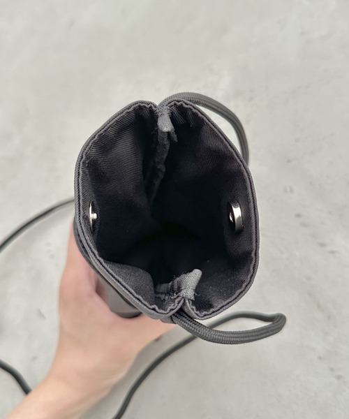 Lee（リー）の「Lee/リー　【CORDURA/コーデュラ】リサイクルポリエステル　ミニショルダー　スマホショルダー（ショルダーバッグ・メンズ・グレー/カーキ/ブラック/ブラウン・FREE）」の10枚目の写真