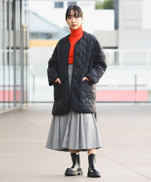 Ray BEAMS(レイビームス)の「GYMPHLEX / キルト ダウン コート(ダウンジャケット/コート・レディース・ブラック/ナチュラル・14/12)」の11枚目の写真