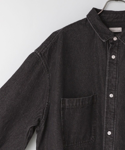 LOWRYS FARM（ローリーズファーム）の「デニムシャツＬ／Ｓ　136885（シャツ/ブラウス・メンズ・ブラック/ケミカルウォッシュ/ブラック系その他・MEDIUM/LARGE）」の5枚目の写真