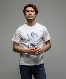 VANQUISH | VANQUISH / ヴァンキッシュ フィメールフォートレイツ プリント 半袖Tシャツ(Tシャツ/カットソー)