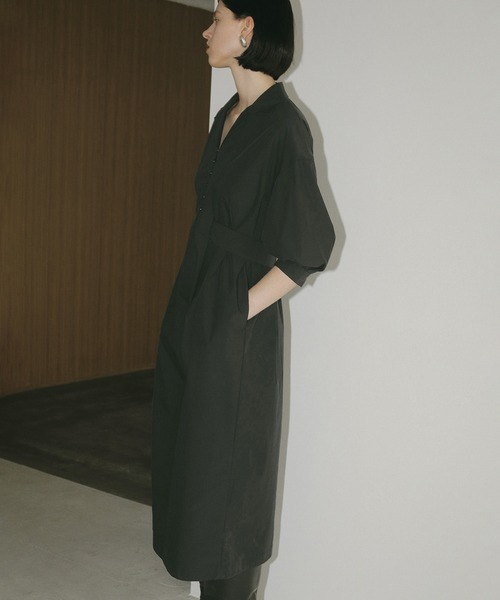 MANOF(マノフ)の「TYPEWRITER BELT ONEPIECE(ワンピース・レディース・ホワイト/ブラック・S/M)」の21枚目の写真