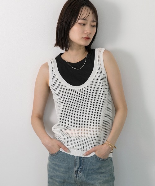 ad thie(アドティエ)の「透かし編み ニットタンクトップ(タンクトップ・レディース・オフホワイト/ベージュ/ブラック/グリーン・FREE)」の8枚目の写真
